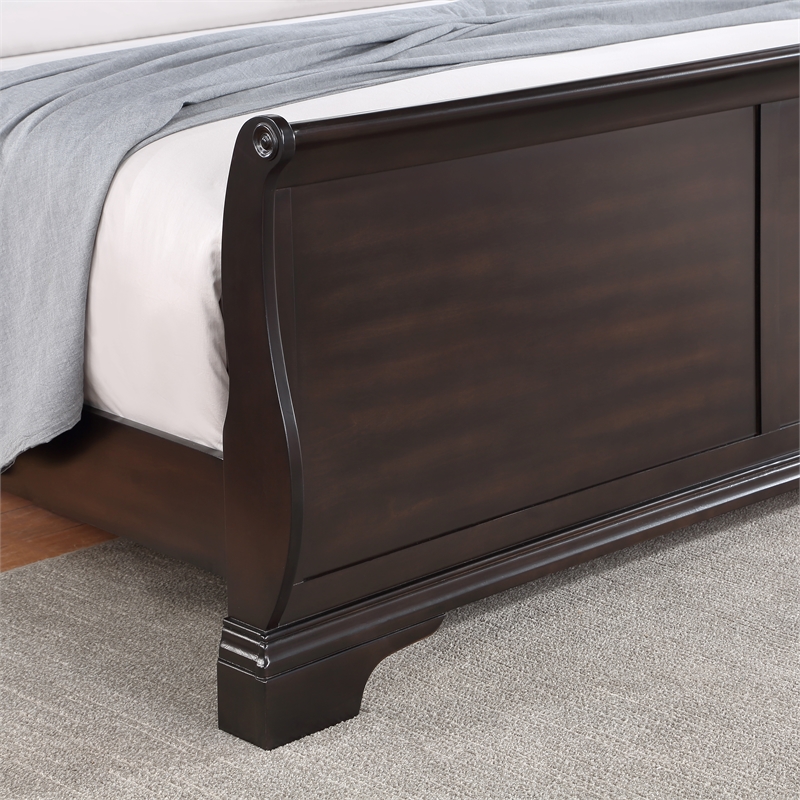 Steve Silver Dominique Queen 4PC Bedroom Set in Brown