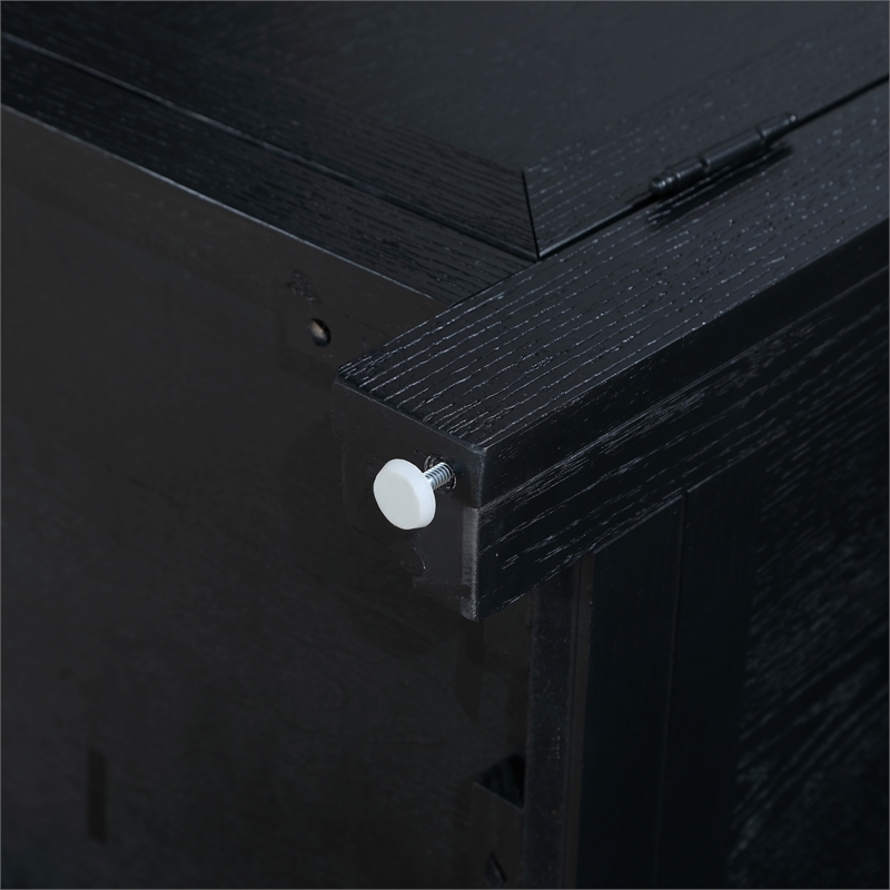 Steve Silver Magnolia Curio in Black
