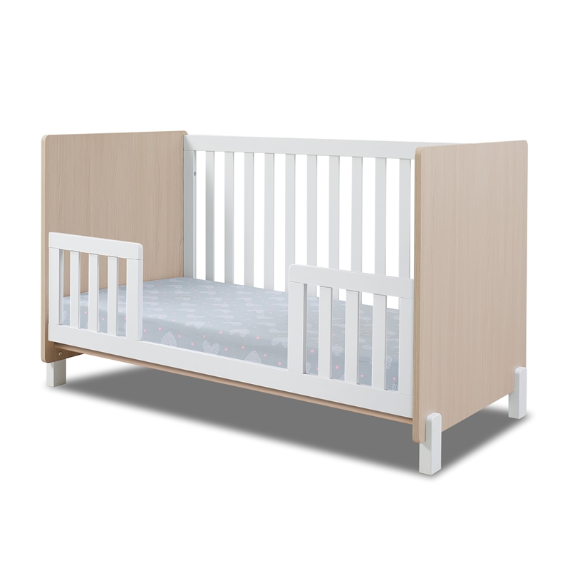 Sorelle Furniture Pannello 3-in-1 Crib in Nebbia and White