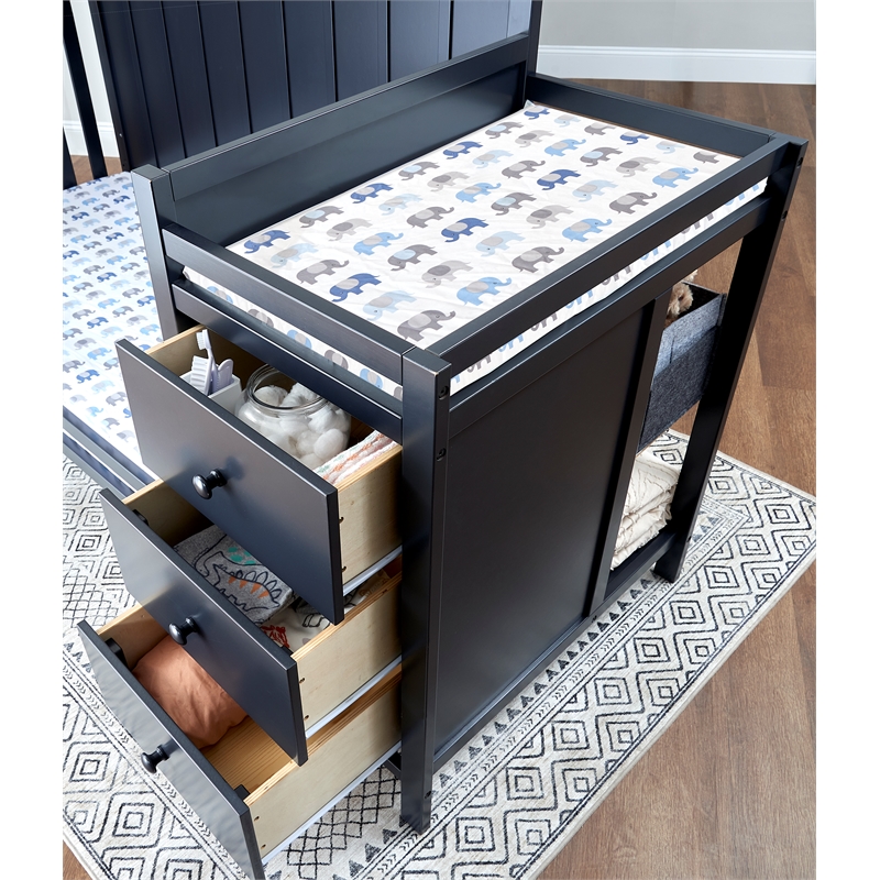 Sorelle Furniture Essex Crib & Changer in Midnight
