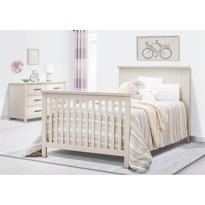 Sorelle Furniture Westley 4 Drawer Dresser in Brushed Ivory