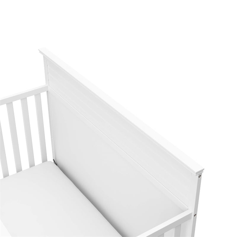 Storkcraft Homestead 4 in 1 Convertible Crib with Drawer in White
