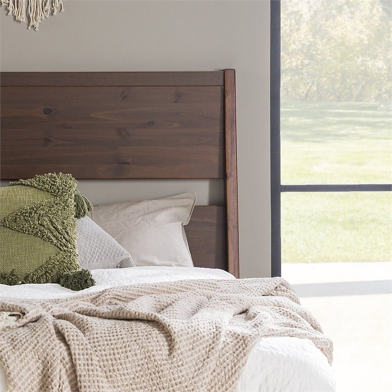 Malyn Queen Solid Wood Modern Platform Bed in Walnut