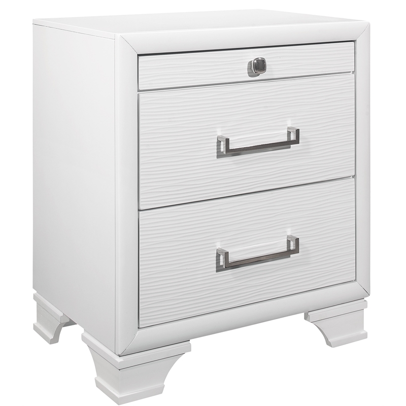 Global Furniture USA Jordyn Solid Wood White 3-Drawer Nightstand