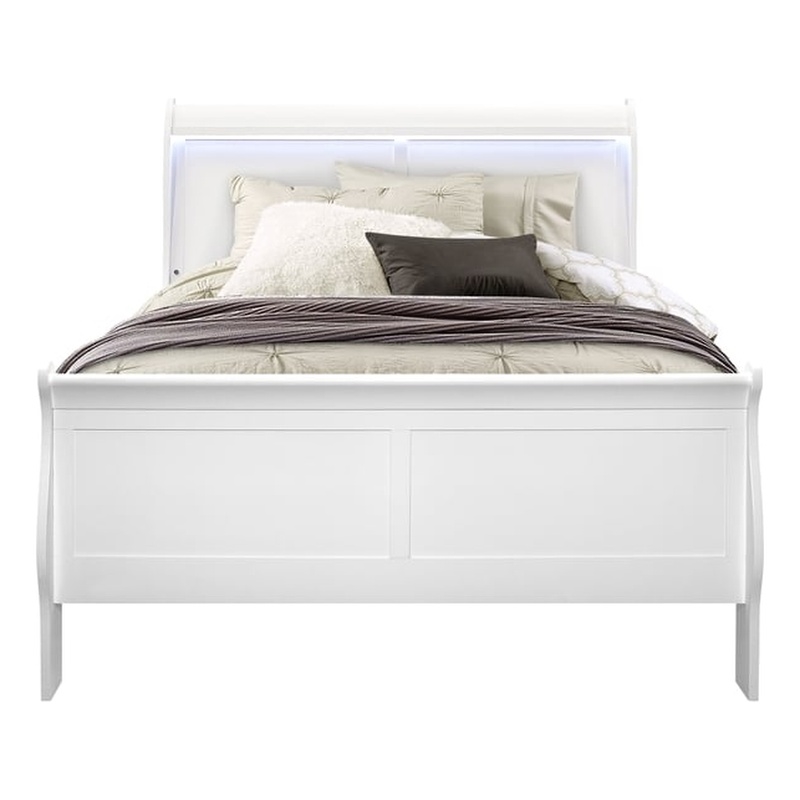 Global Furniture USA Charlie Traditional/Modern White Wood Queen Bed with LED