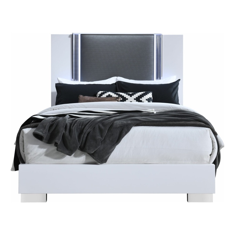 Global Furniture USA Ylime Smooth White Engineered Wood Queen Bed With LED