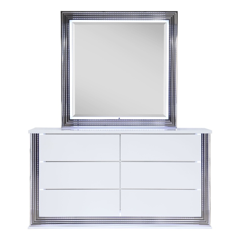 Global Furniture USA Ylime Smooth White Engineered Wood Mirror With LED