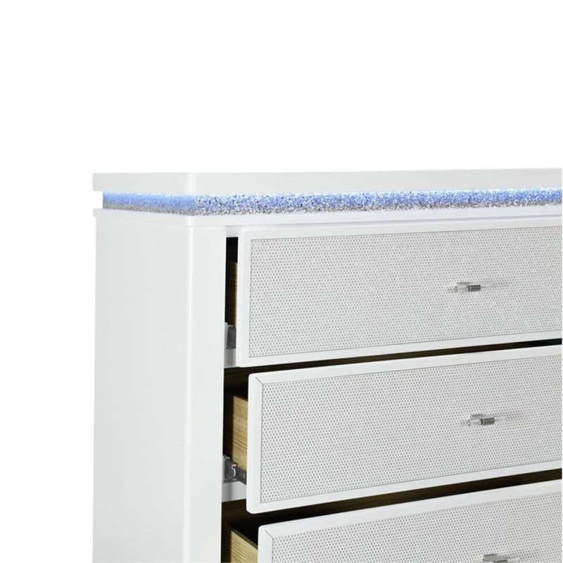Global Furniture USA Alina White Wooden 5-Drawer Chest