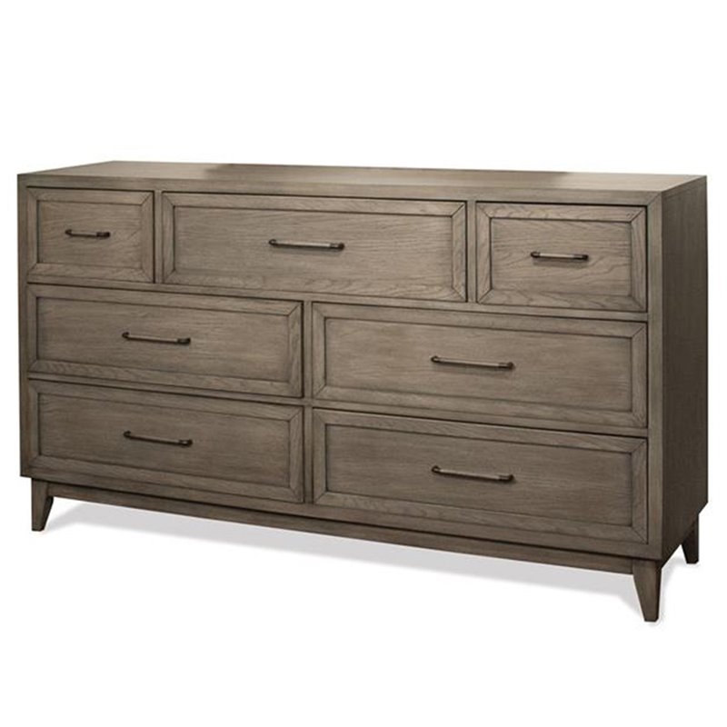 Riverside Furniture Vogue 7 Drawer Dresser In Gray Wash 46162