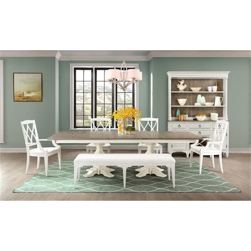 Riverside Furniture Myra 64