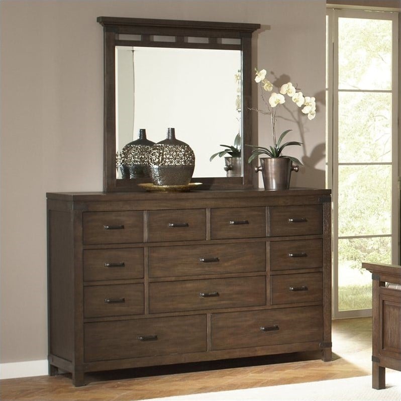 Riverside Furniture Promenade 10 Drawer Dresser in Warm Cocoa   84560