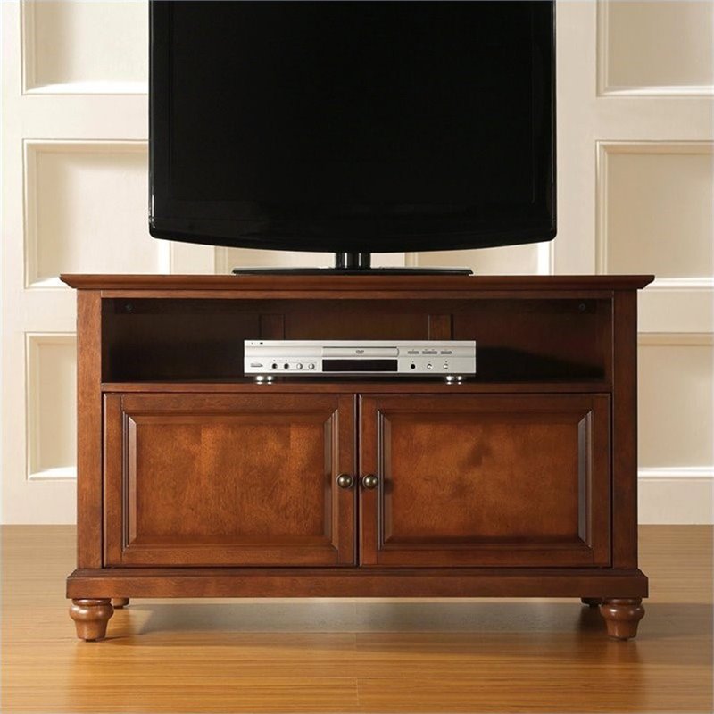 Crosley Furniture Cambridge 42 Tv Stand In Classic Cherry Finish