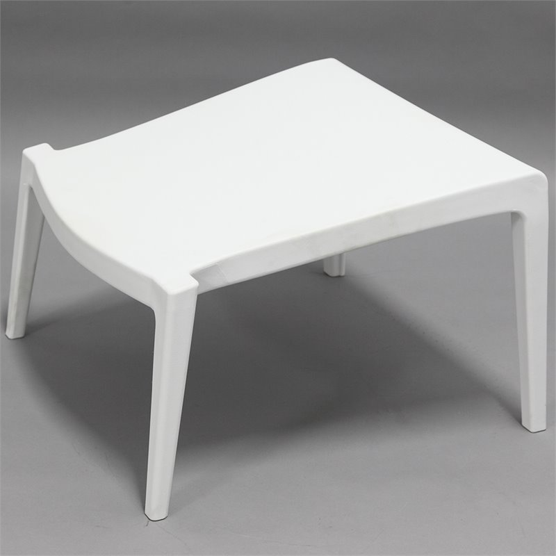 Mobital Yumi Patio Ottoman in White (Set of 4)