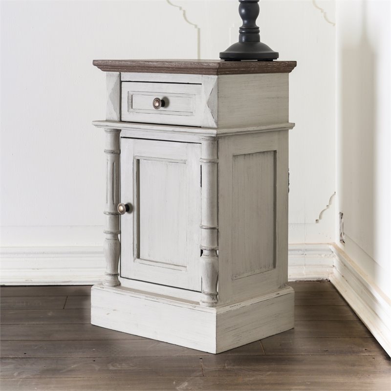 Ashbury 1-Drawer Carved Accent Table
