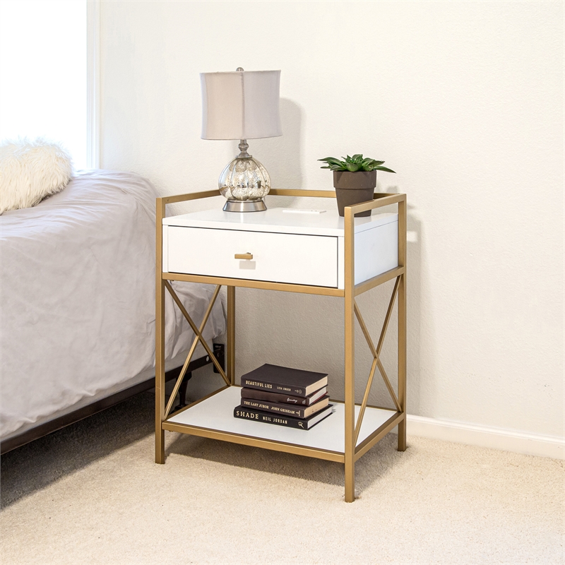 Leick Home Favorite Finds Nightstand with Top AC/USB Charging in White Painted