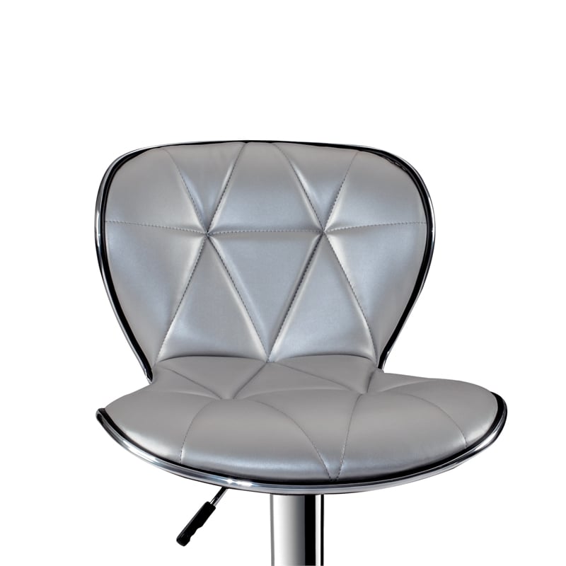 Poundex Tufted 43