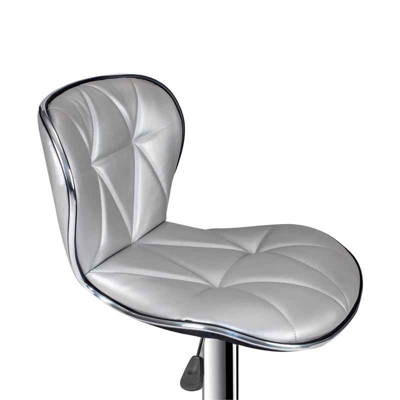 Poundex Tufted 43