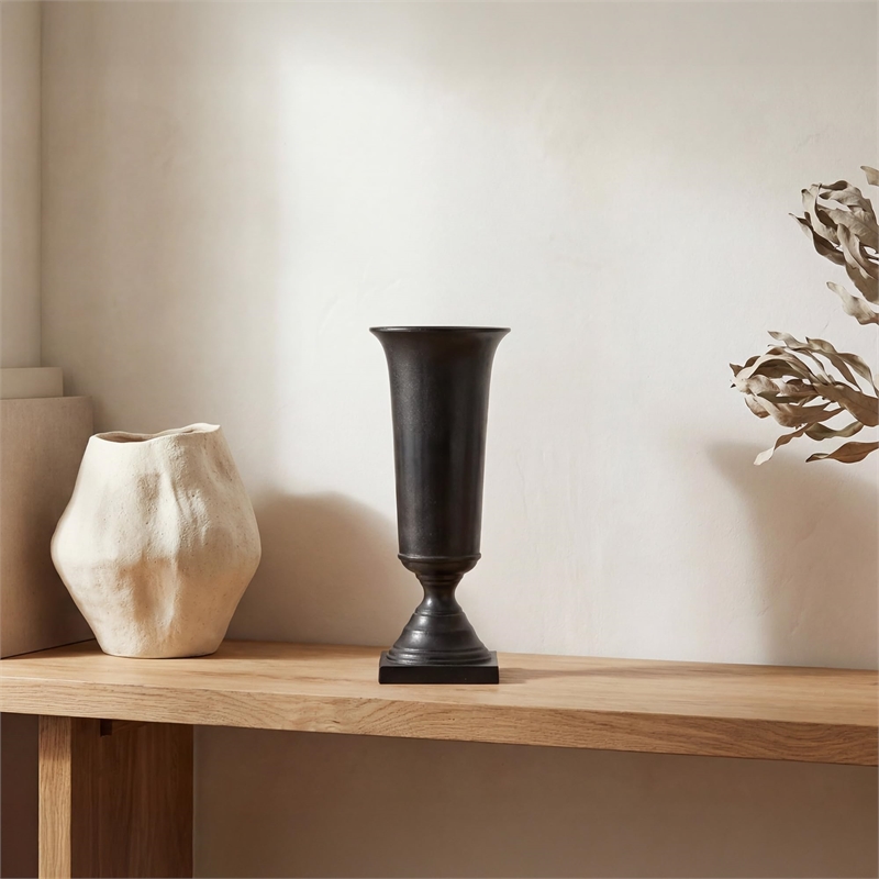 Moe's Home Collection Cassia Vases Metal Black