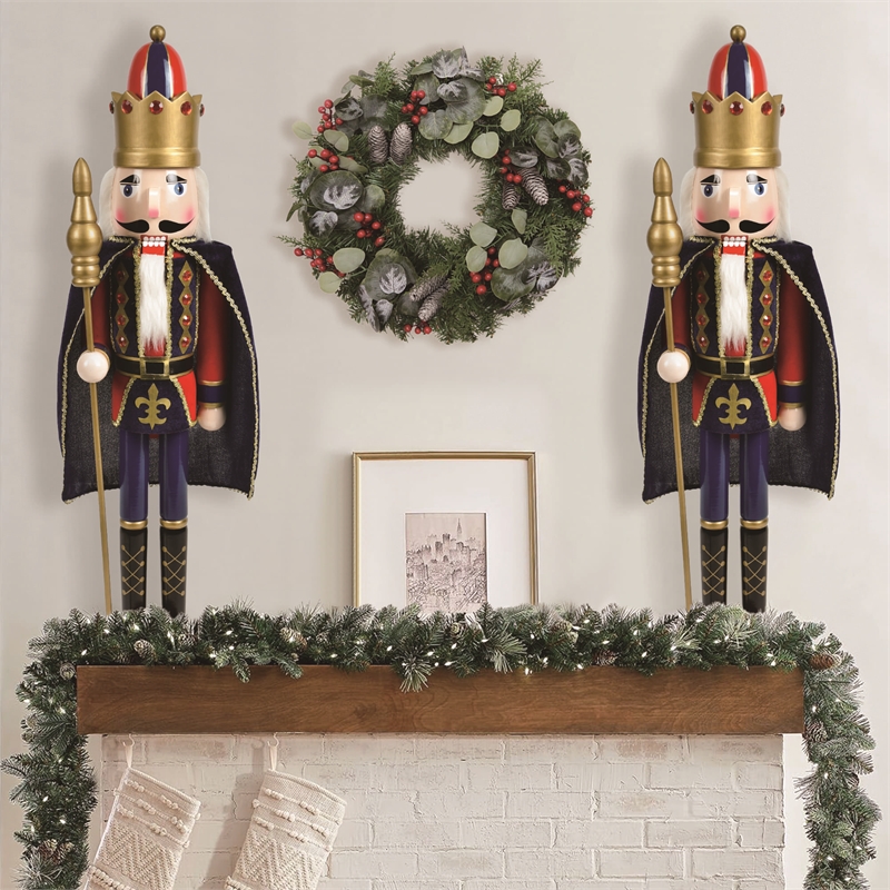 Jeco Nutcracker King with Cape
