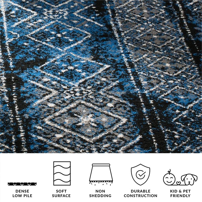 Safavieh Adirondack 3' X 5' Power Loomed Rug in Silver and Black