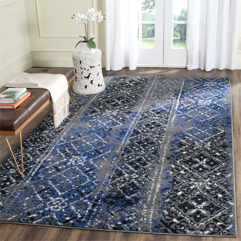 Safavieh Adirondack 6' X 9' Power Loomed Polypropylene Rug in Silver
