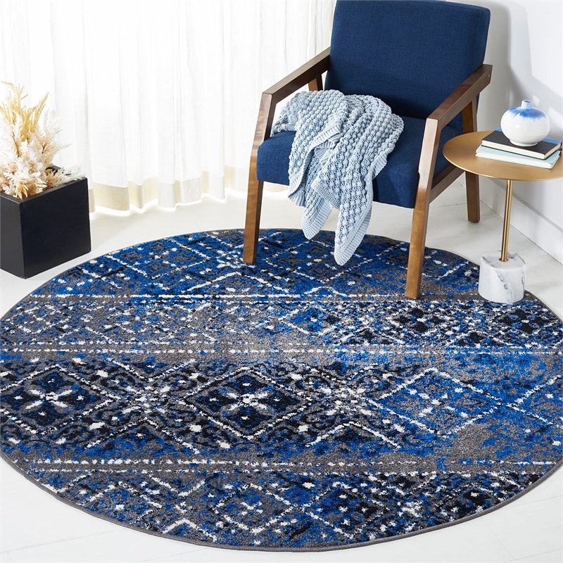Safavieh Adirondack 6' Round Power Loomed Rug in Silver