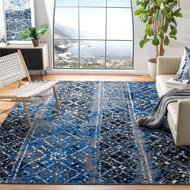 Safavieh Adirondack 8' X 10' Power Loomed Polypropylene Rug in Silver