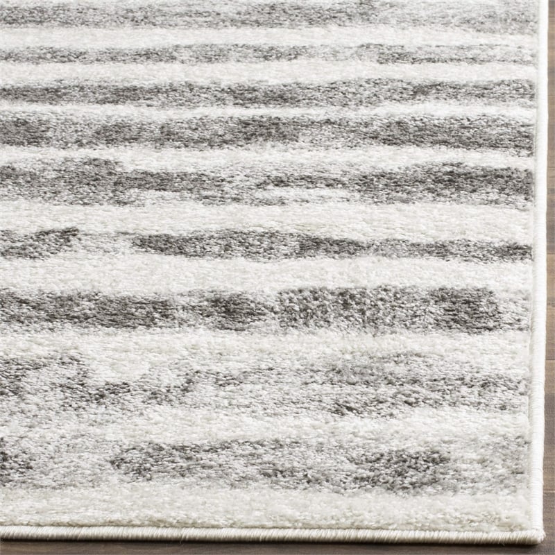 Safavieh Adirondack 4' X 6' Power Loomed Rug in Ivory and Charcoal