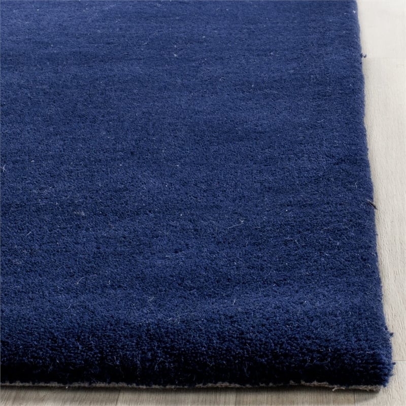 Safavieh Allure 5' X 8' Hand Tufted Wool Rug in Navy and Ivory