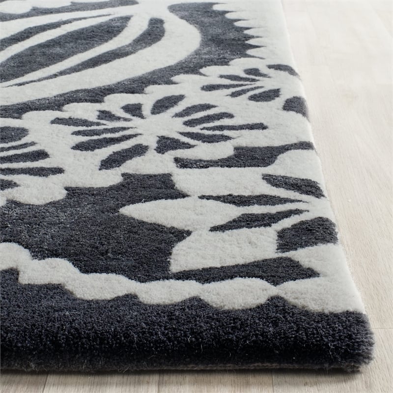 Safavieh Allure 5' X 8' Hand Tufted Wool Rug in Gray and Ivory