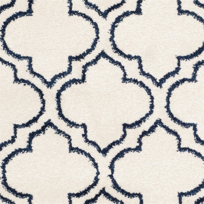 Safavieh Amherst 6' X 9' Power Loomed Rug in Ivory and Navy