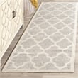 Safavieh Amherst 2'3