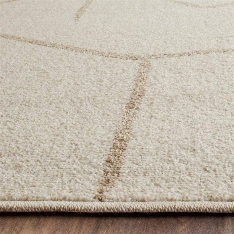Safavieh Amherst 4' X 6' Power Loomed Rug in Ivory and Gray