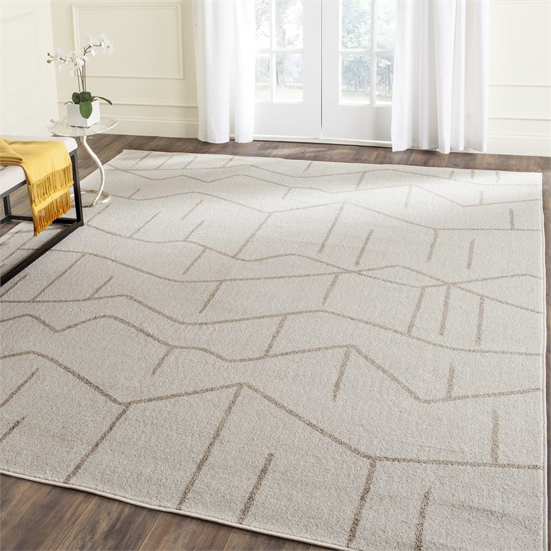 Safavieh Amherst 8' X 10' Power Loomed Rug in Ivory and Gray