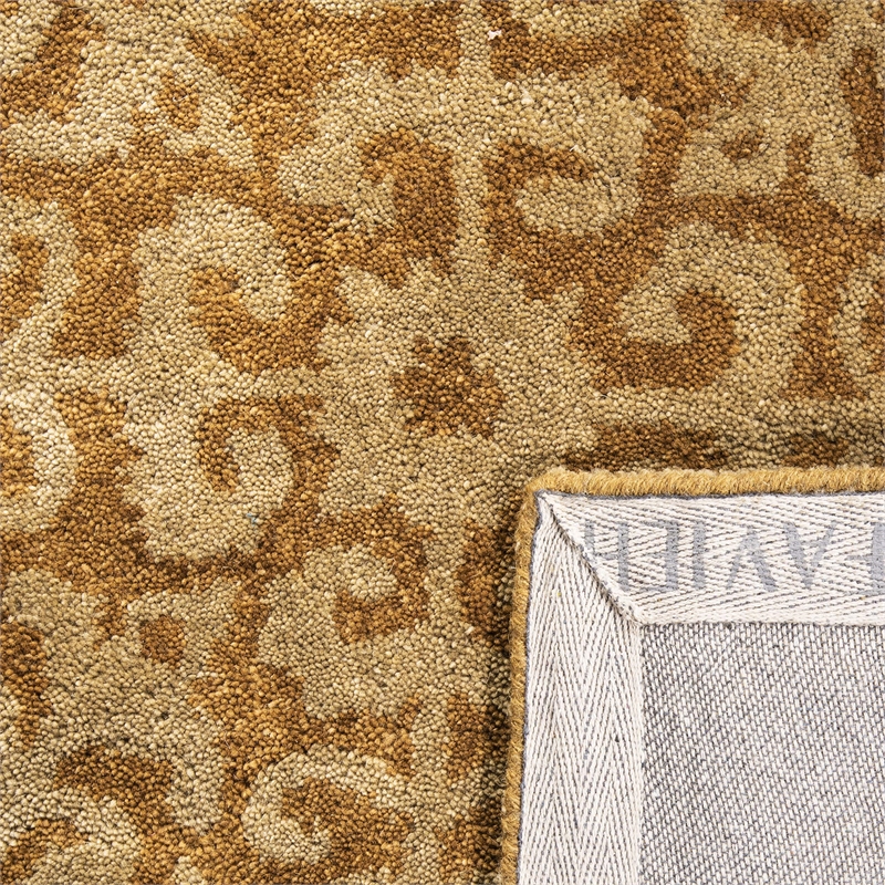 Safavieh Antiquity 12' X 15' Hand Tufted Wool Rug in Gold and Beige