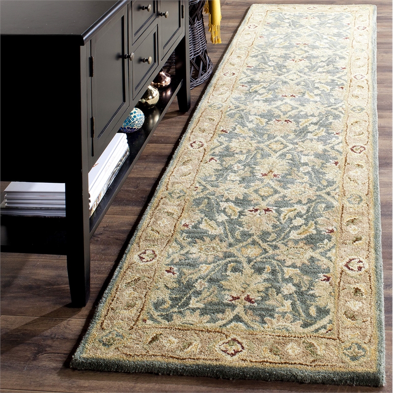 Safavieh Antiquity 2'3