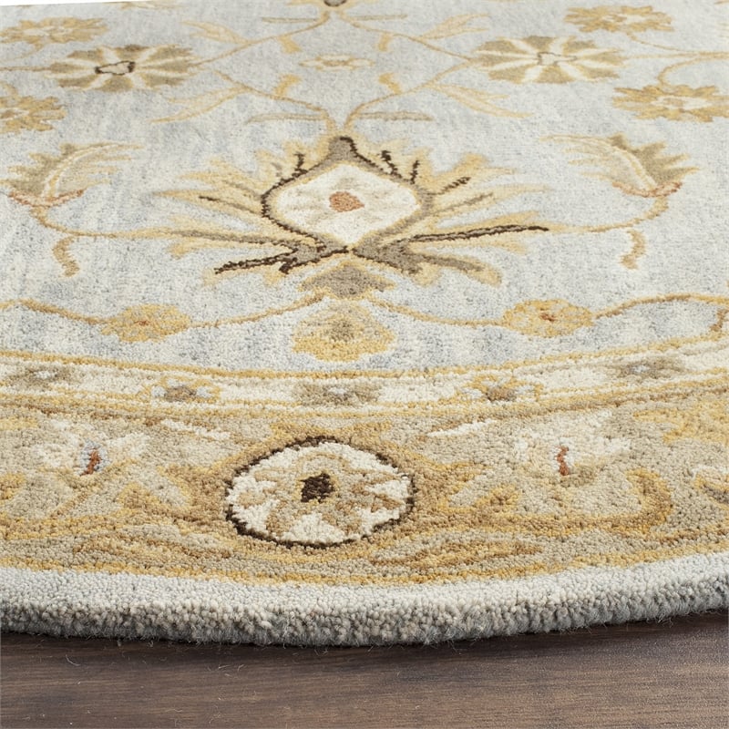 Safavieh Antiquity 4'6
