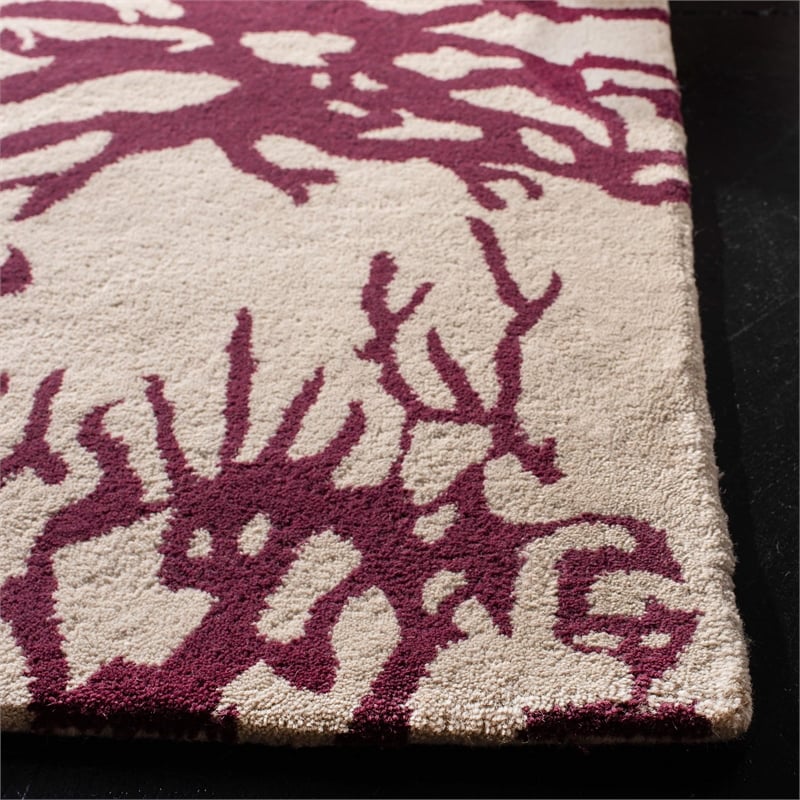 Safavieh Bella 8' X 10' Hand Tufted Wool Rug in Beige and Purple