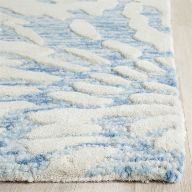 Safavieh Bella 5' Square Hand Tufted Wool Rug