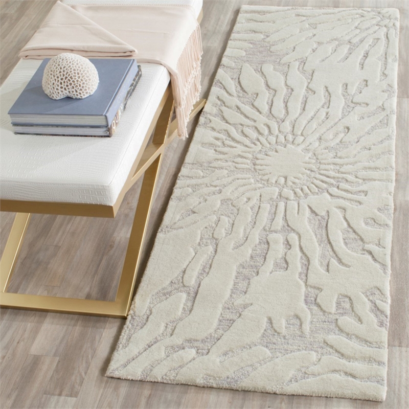 Safavieh Bella 5' Square Hand Tufted Wool Rug