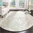 Safavieh Bella 5' Round Hand Tufted Wool Rug in Gray and Ivory