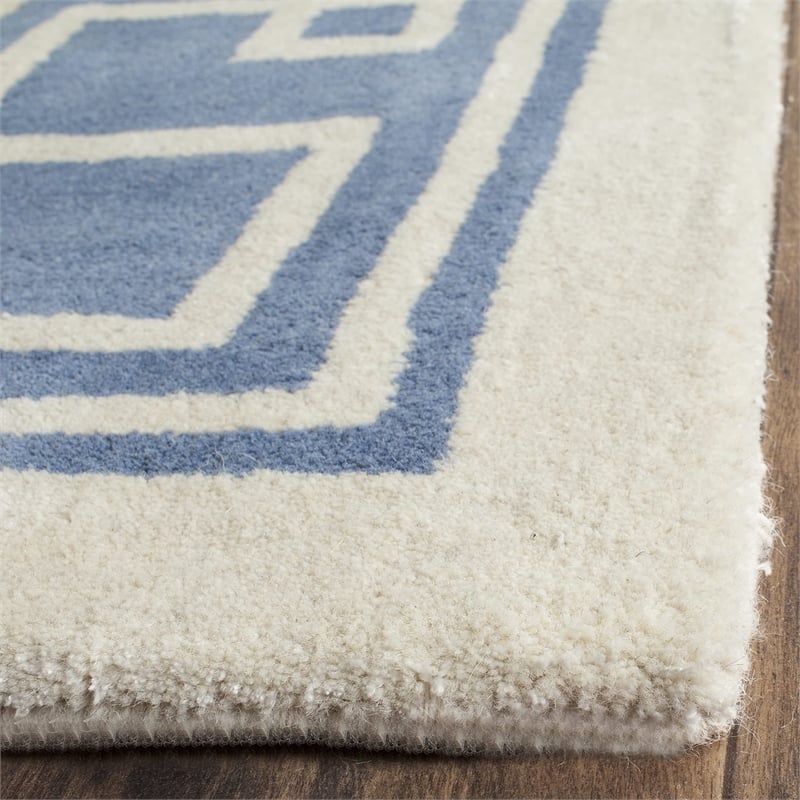 Safavieh Bella 8' X 10' Hand Tufted Wool Pile Rug in Blue and Ivory