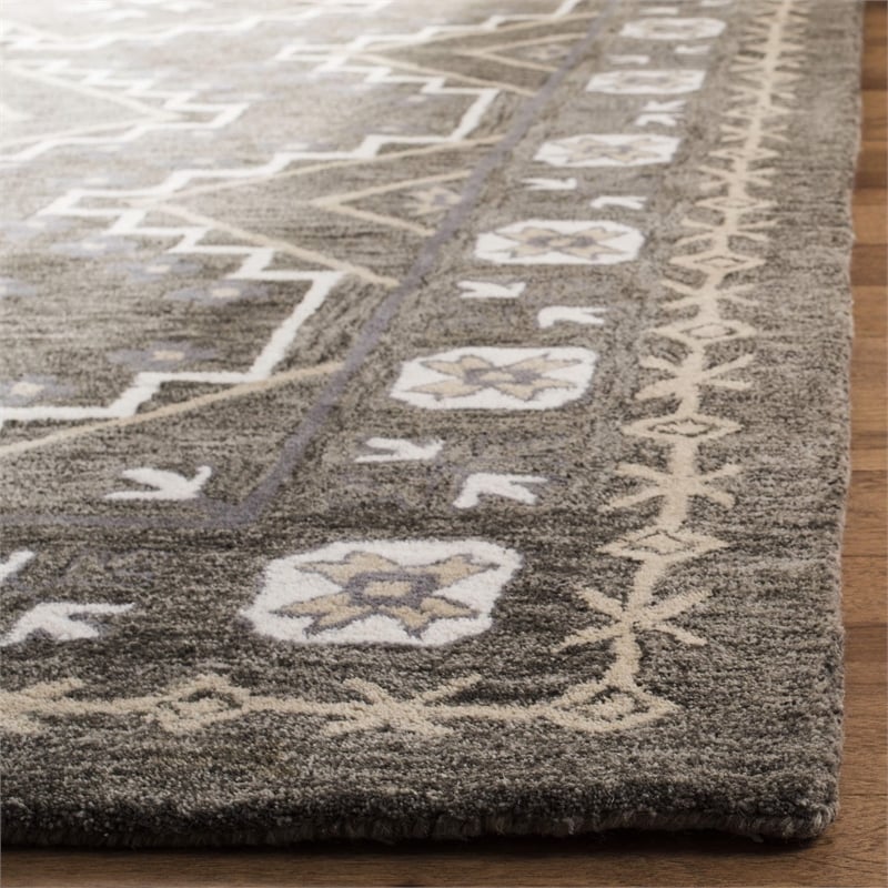 Safavieh Bella 4' X 6' Hand Tufted Wool Pile Rug in Brown and Taupe