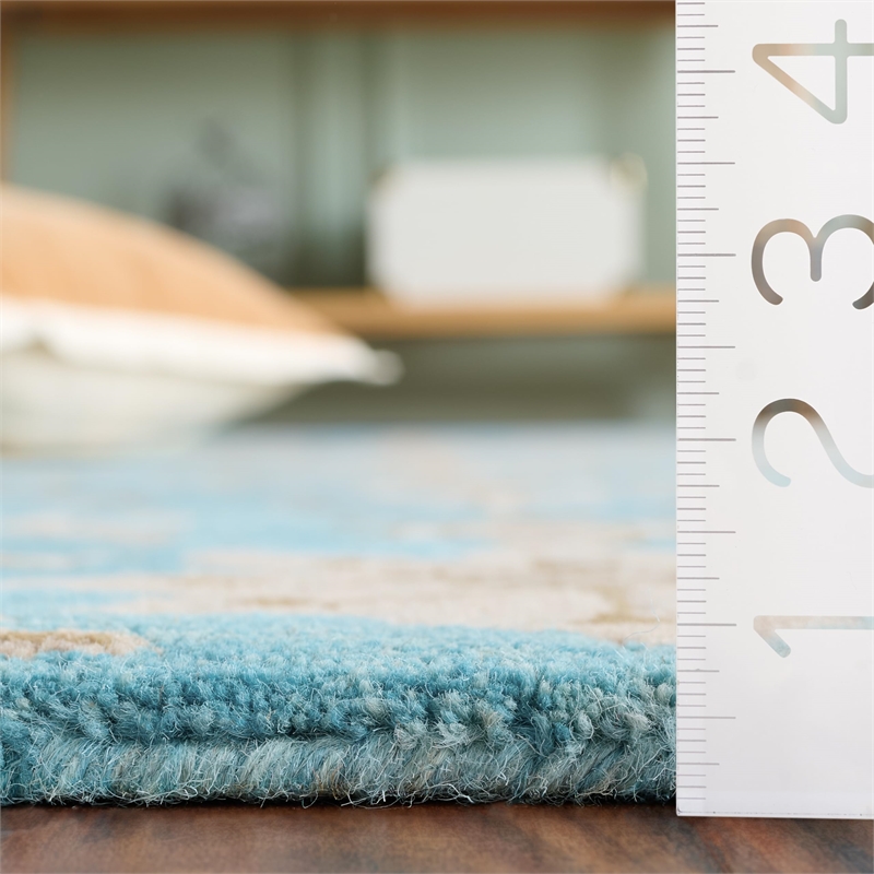 Safavieh Bella 4' X 6' Hand Tufted Wool Pile Rug in Blue and Taupe