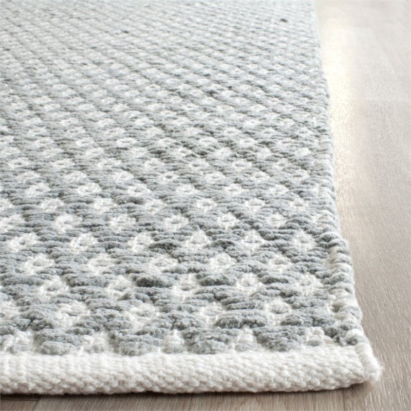 Safavieh Boston 4' Square Hand Woven Cotton Pile Rug in Gray