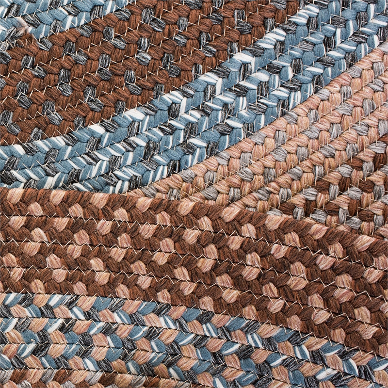 Safavieh Braided 10' X 14' Oval Hand Woven Polypropylene Rug in Brown
