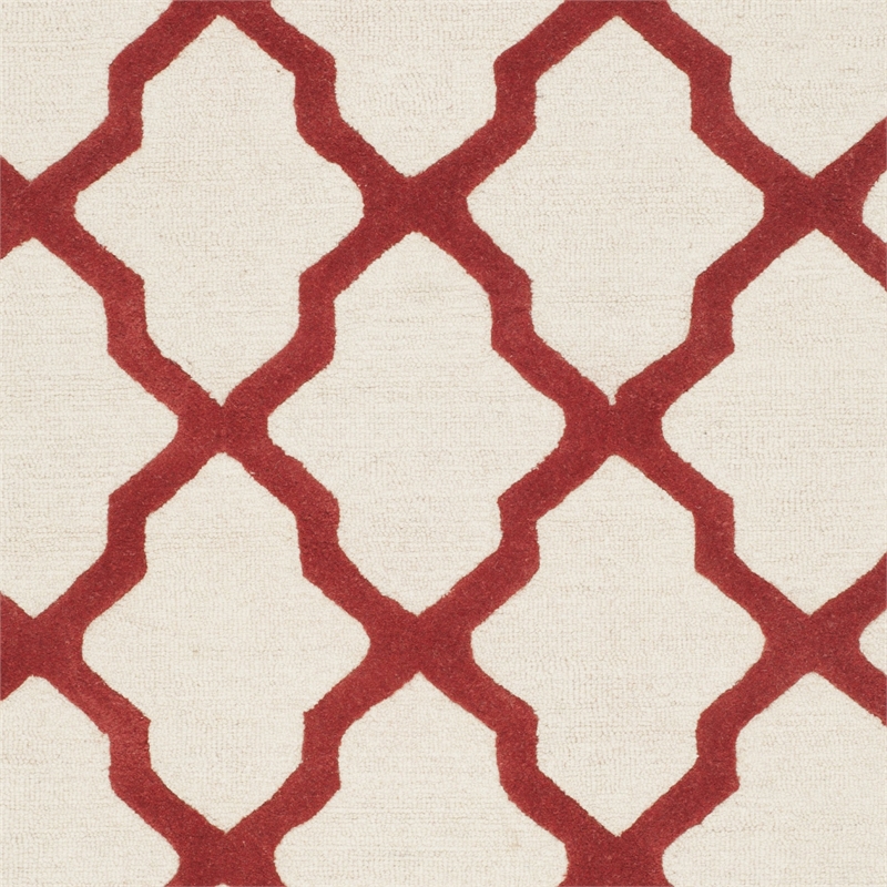 Safavieh Cambridge 4' X 6' Hand Tufted Wool Rug in Ivory and Rust
