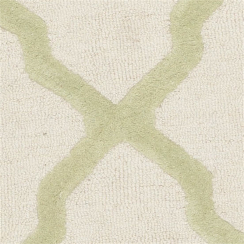 Safavieh Cambridge 6' Round Hand Tufted Wool Rug