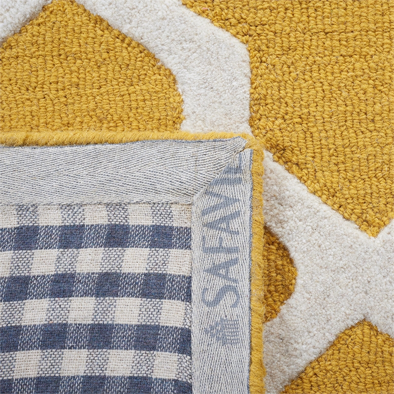 Safavieh Cambridge 9' X 12' Hand Tufted Wool Rug in Gold and Ivory