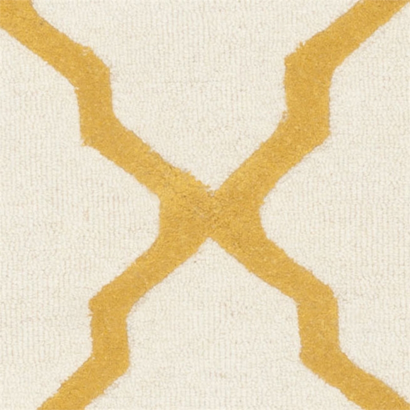 Safavieh Cambridge 6' Round Hand Tufted Wool Rug